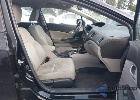 2015 Honda Civic Lx z USA, uszkodzony, nr VIN 2HGFB2F54FH531730